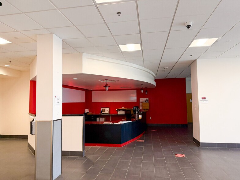 More Photos Of 4300 Sprint Blvd NE, Rio Rancho Office For Sale