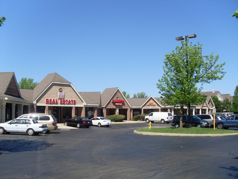 More Photos Of 1410-1530 Hintz Rd, Arlington Heights Unknown For Lease