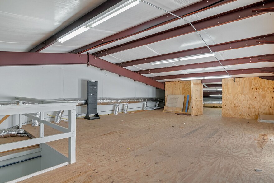 More Photos Of 2753 SH 322 Hwy, Longview Office Residential For Lease