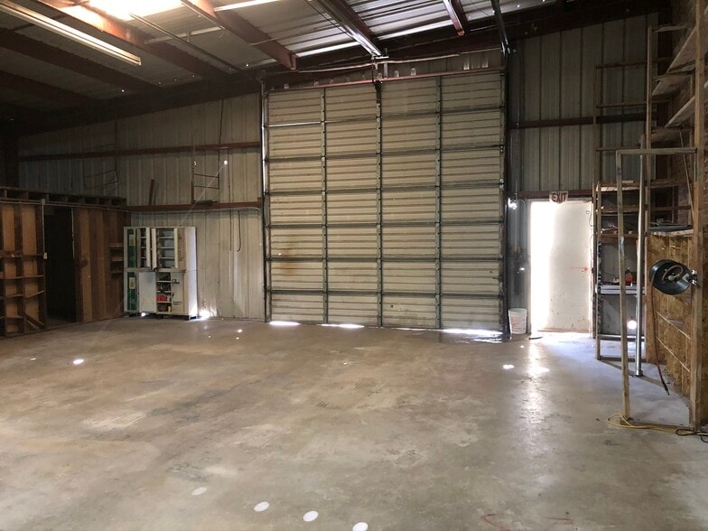 More Photos Of 110 S Main St, Lodi Warehouse For Sale