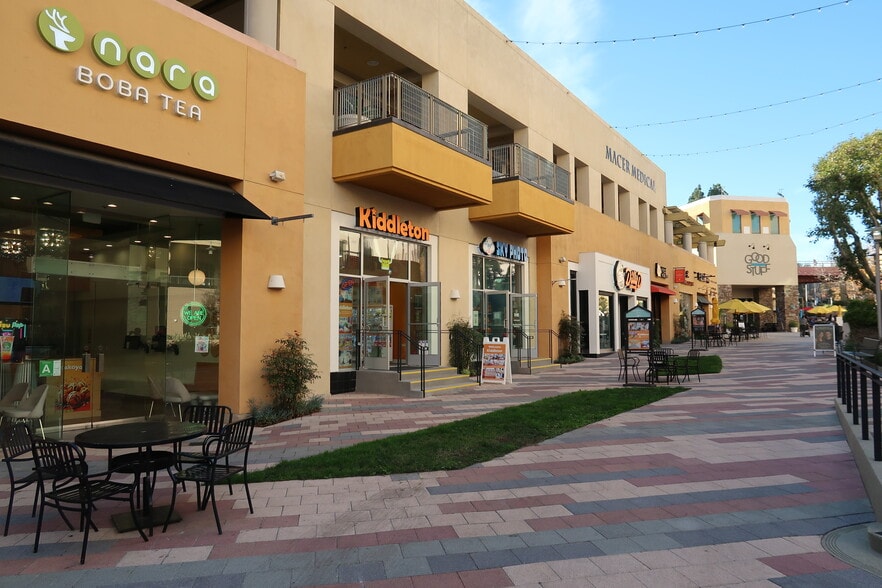 More Photos Of 520-550 Deep Valley Dr, Rolling Hills Estates Unknown For Lease