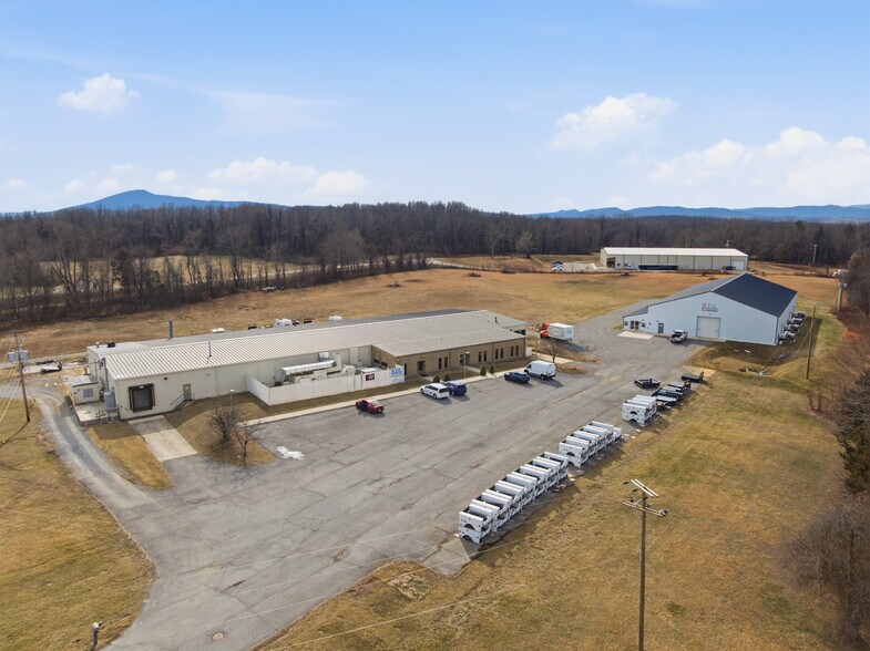 More Photos Of 5192 Dominion Dr, Dublin Warehouse For Sale