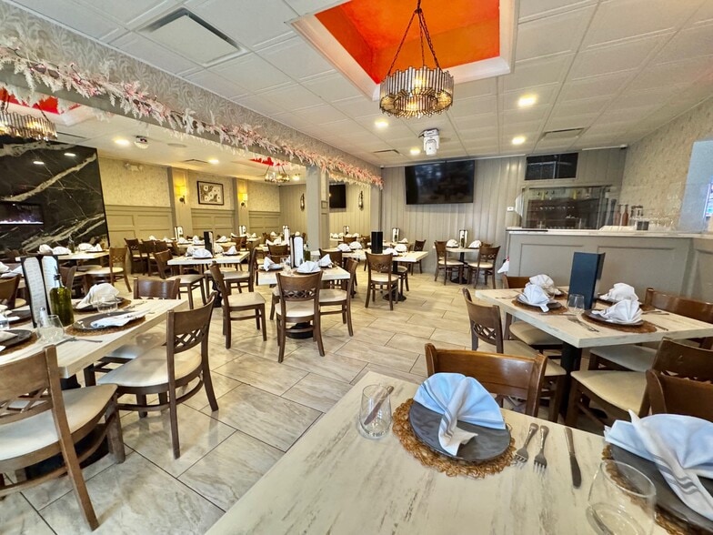 More Photos Of 3943 Merrick Rd, Seaford Storefront Retail Office For Sale