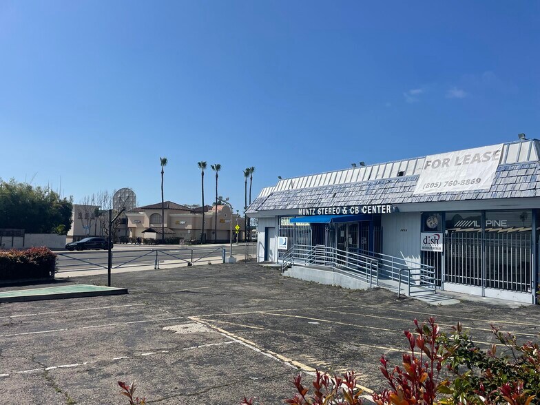 More Photos Of 2834 E Main St, Ventura General Retail For Sale