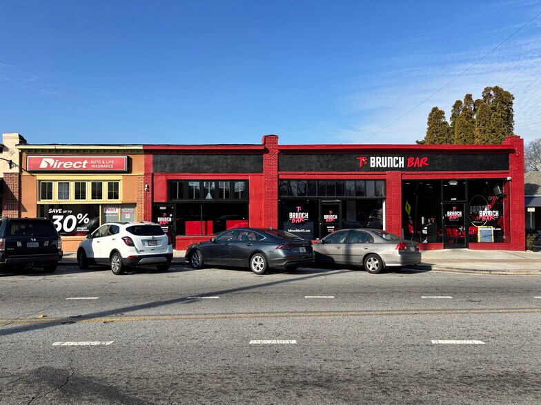 Primary Photo Of 3699-3703 Main St, College Park General Retail For Sale