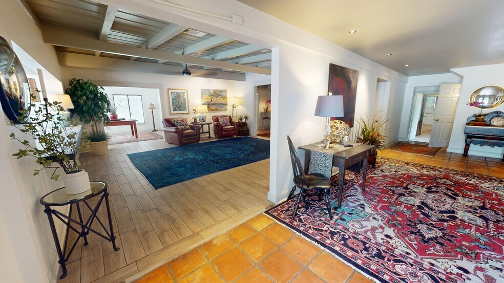 More Photos Of 1801 Uhland Rd, San Marcos Lodge Meeting Hall For Sale