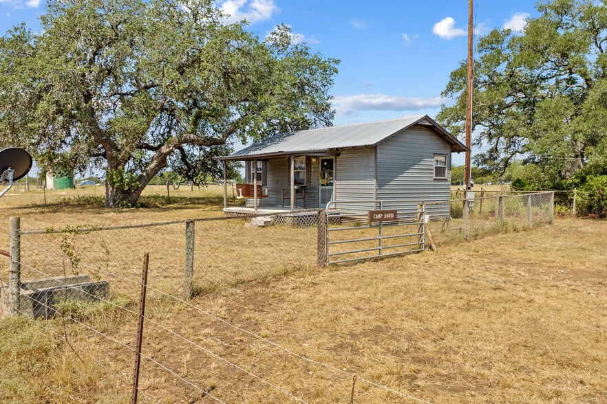More Photos Of 1408 State Park Rd, Lockhart Land For Sale