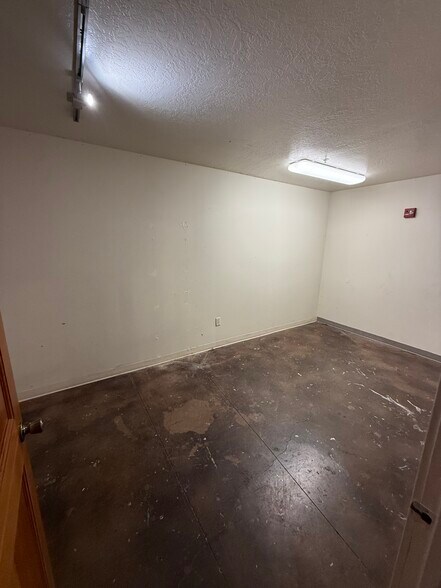 More Photos Of 641 W North Temple, Salt Lake City Apartments For Lease