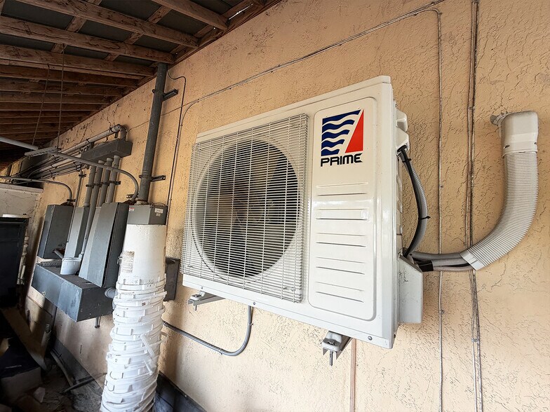 More Photos Of 6028 Pine Hill Rd, Port Richey Freestanding For Sale