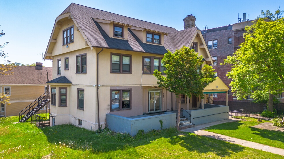 More Photos Of 146 S Munn Ave, East Orange Skilled Nursing Facility For Sale