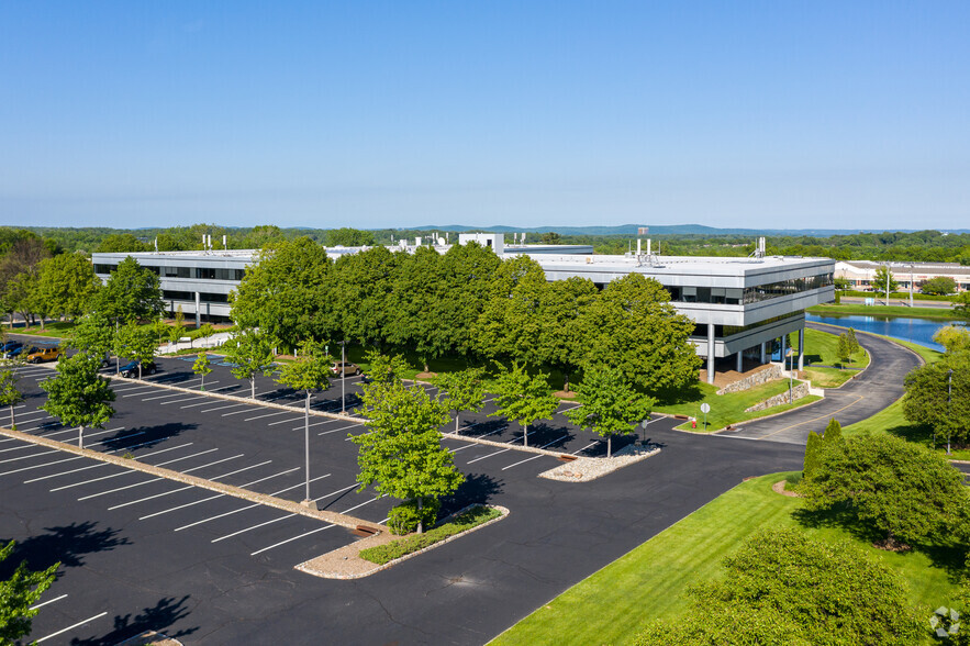 Primary Photo Of 50 Tice Blvd, Woodcliff Lake Coworking Space