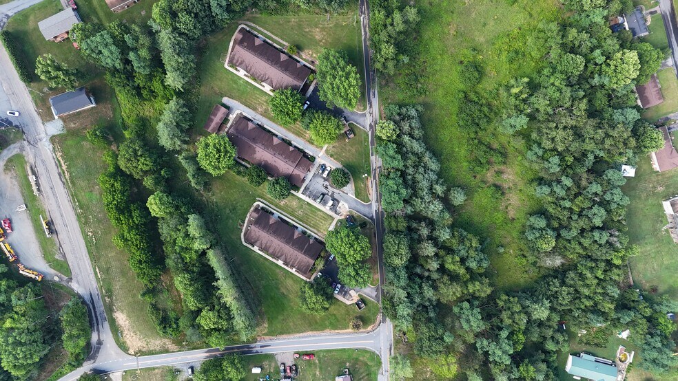 More Photos Of 299 Independence Rd, Sparta Apartments For Sale