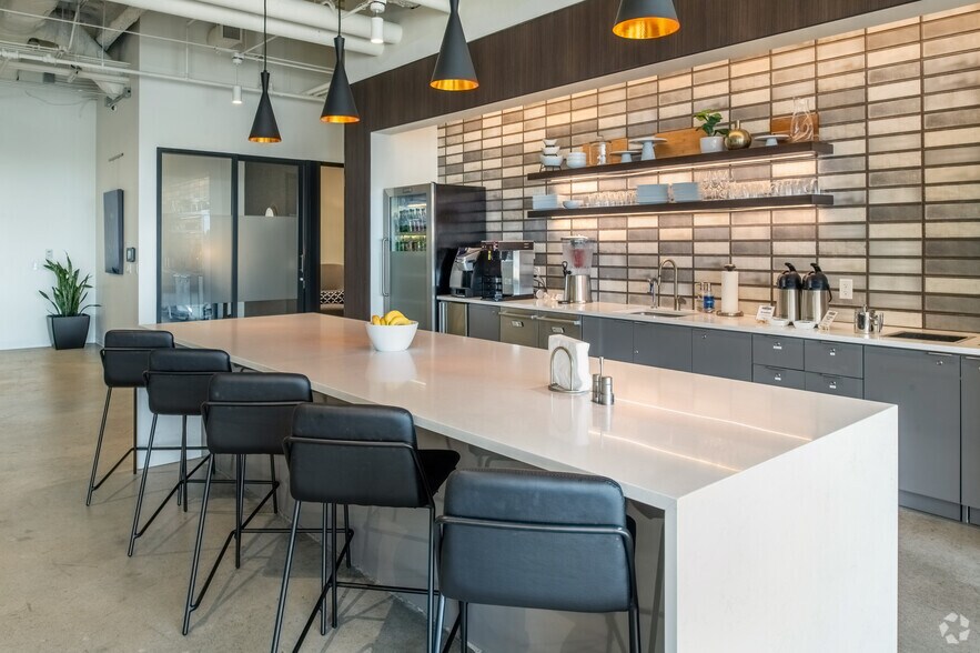 More Photos Of 525 Junction Rd, Madison Office For Lease