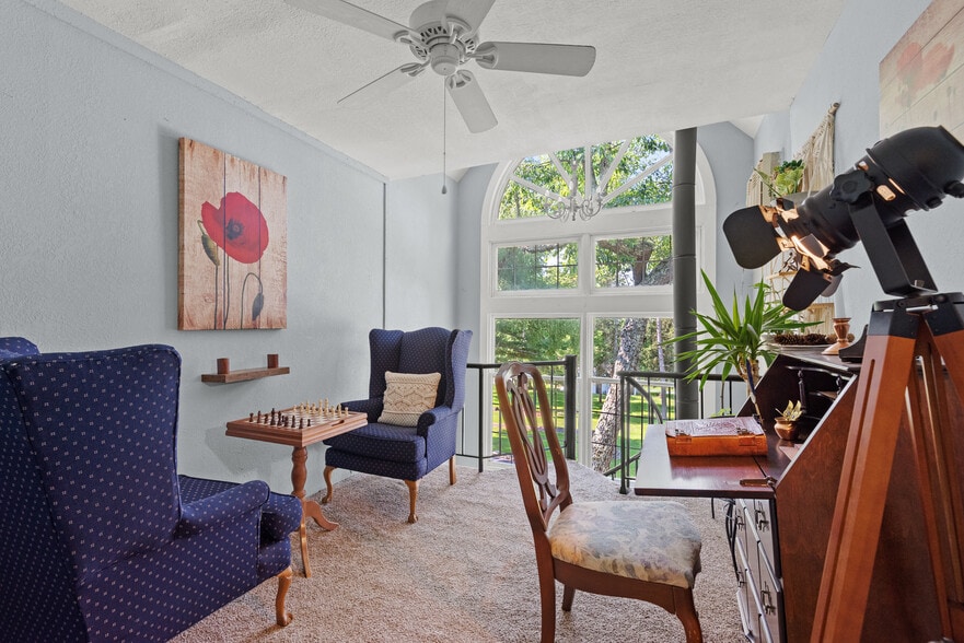 More Photos Of 2735 PA-390, Canadensis Hospitality For Sale