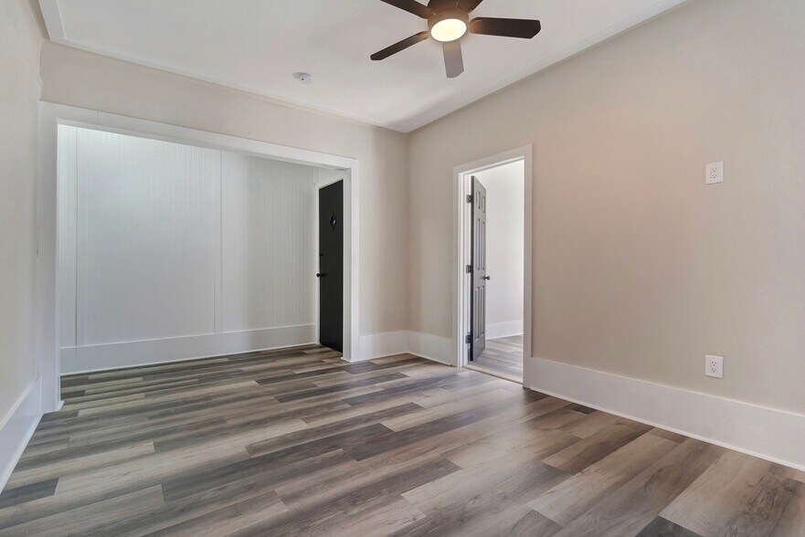 More Photos Of 157 Beach 119th St, Rockaway Park Apartments For Sale