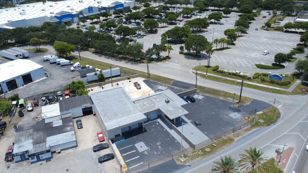 More Photos Of 17440 NW 2nd Ave, Miami Auto Repair For Sale