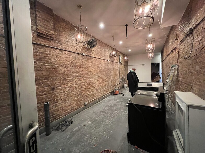 More Photos Of 594-596 Rogers Ave, Brooklyn Apartments For Lease