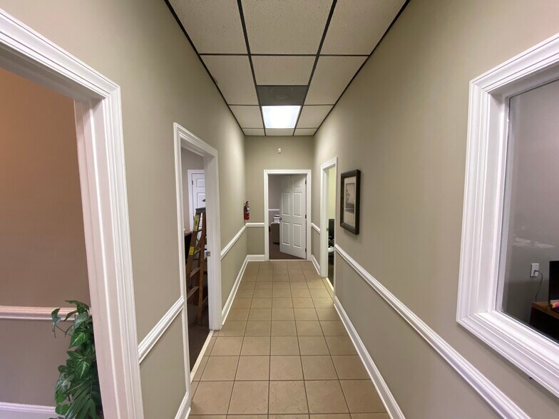 More Photos Of 200 Unionville Indian Trail Rd, Indian Trail Office For Sale