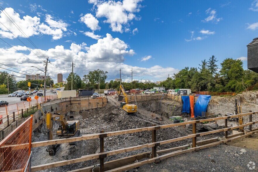 Primary Photo Of 1649 Montreal Rd, Ottawa Apartments For Lease