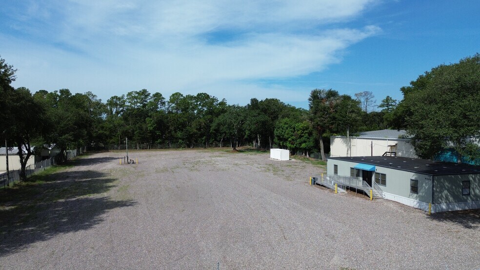 More Photos Of 9000 Philips Hwy, Jacksonville Land For Lease