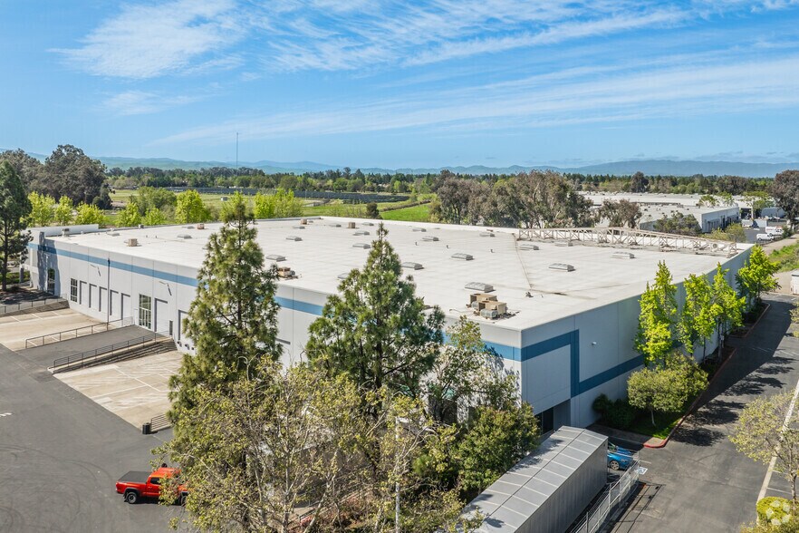More Photos Of 6474 Patterson Pass Rd, Livermore Warehouse For Lease