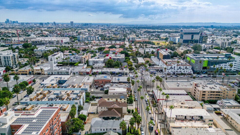 More Photos Of 1732 N Wilton Pl, Los Angeles Apartments For Sale