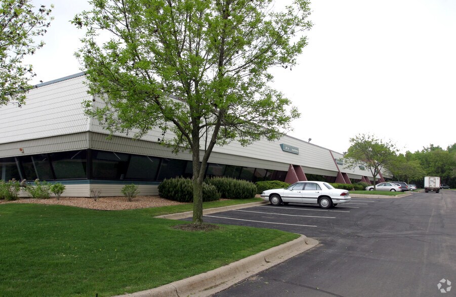 More Photos Of 1408 Northland Dr, Mendota Heights Research And Development For Lease