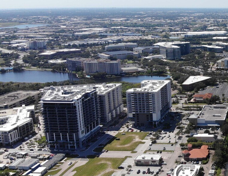 More Photos Of 100 Main St N, Saint Petersburg Apartments For Sale