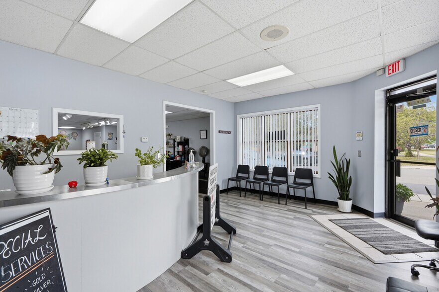 More Photos Of 23589-23593 Van Born Rd, Taylor Freestanding For Sale