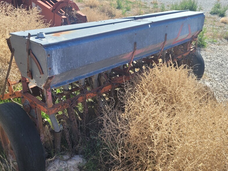 More Photos Of 3171 Tillman St, Pahrump Industrial For Sale