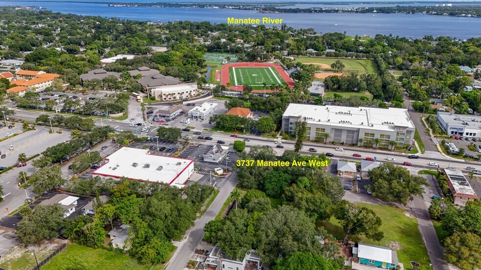 More Photos Of 3737 Manatee Ave, Bradenton Freestanding For Sale