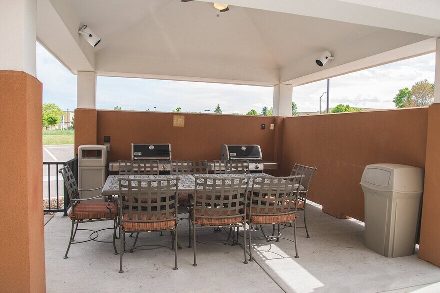 More Photos Of 314 Pavilion Ln, Fort Collins Hotel For Sale