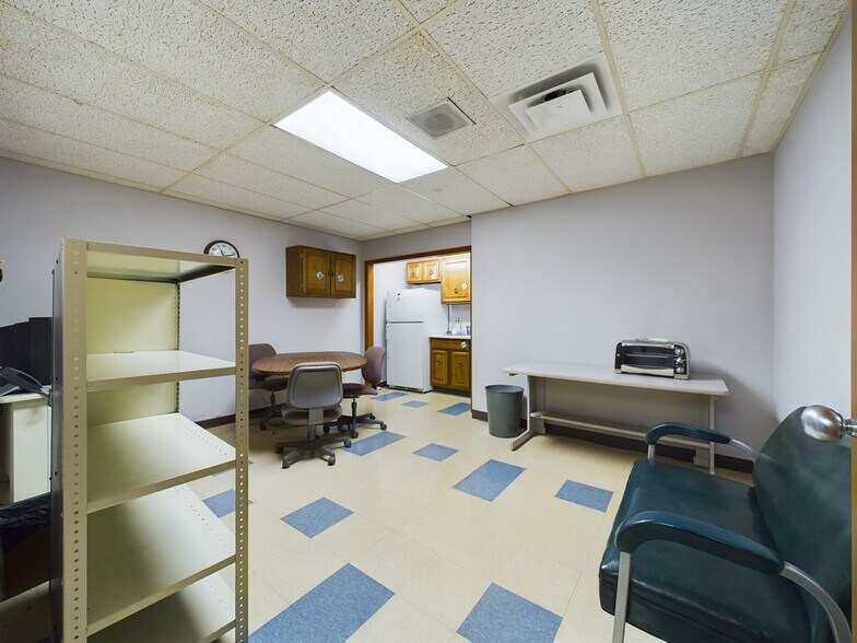 More Photos Of 101 E Elm St, Union City Bank For Sale