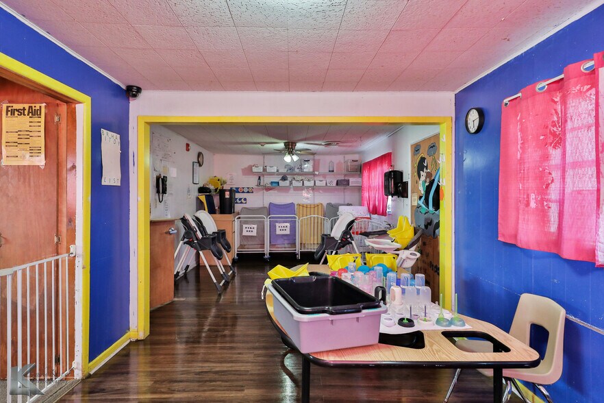 More Photos Of 6000 Buffalo Gap Rd, Abilene Daycare Center For Sale