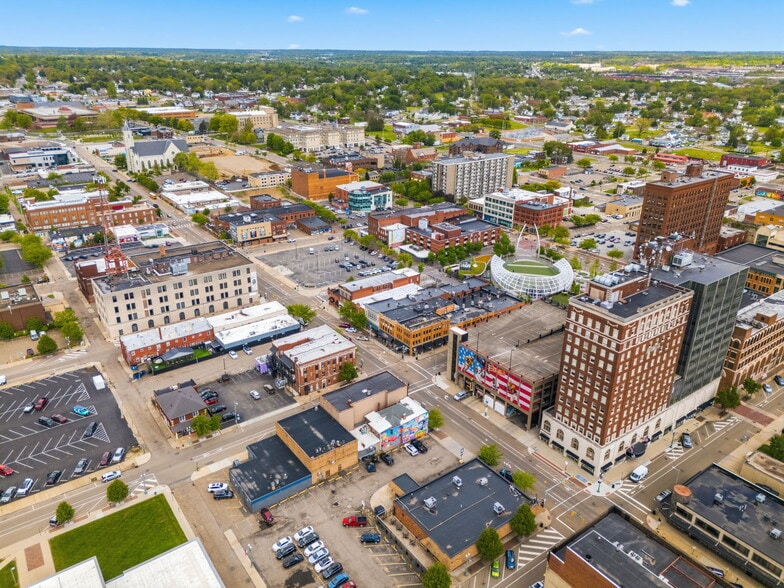 More Photos Of 324 Cleveland Ave, Canton Office For Sale