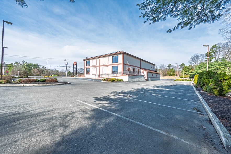 More Photos Of 219 E White Horse Pike, Galloway Health Club For Sale