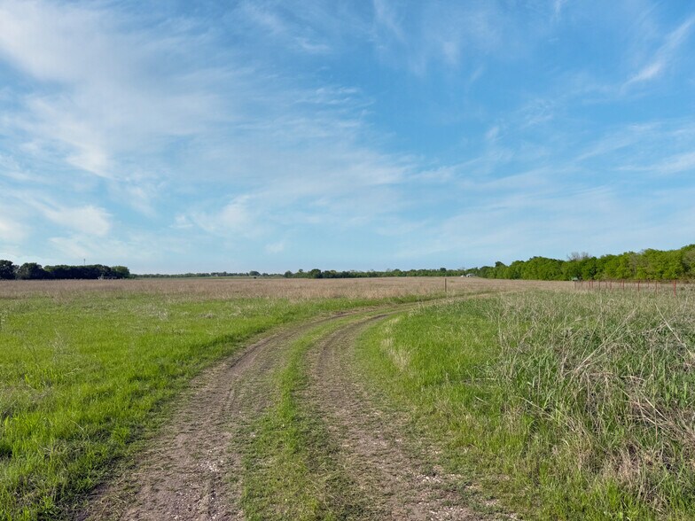 More Photos Of TBD HWY 7, Chilton Land For Sale