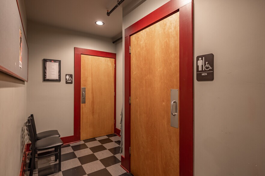 More Photos Of 743 Haywood Rd, Asheville Restaurant For Sale