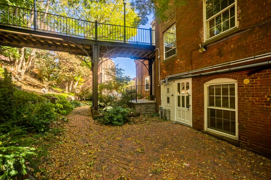 More Photos Of 244 Main St, Northampton Office Residential For Sale