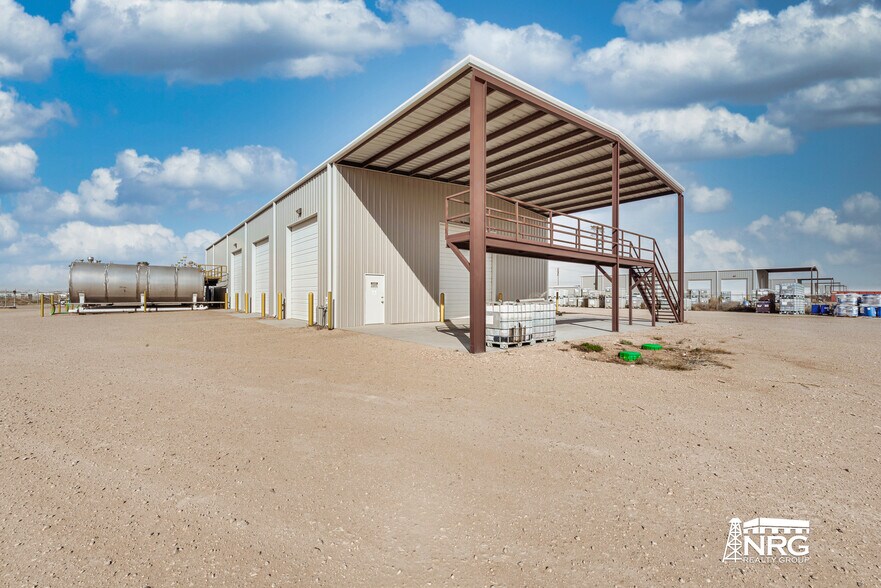 More Photos Of 2208 E County Road 130, Midland Industrial For Sale