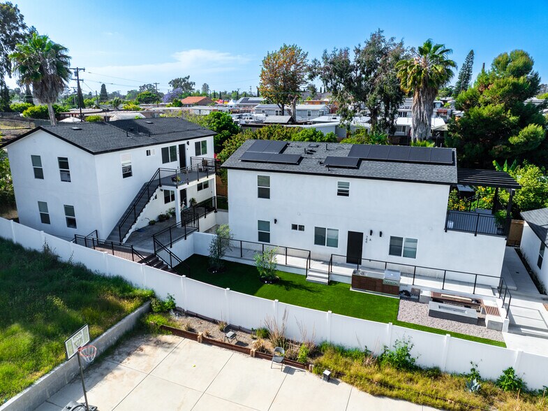More Photos Of 740 Cotton St, San Diego Multifamily For Sale
