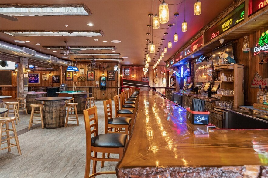 More Photos Of 728 Court St, Utica Restaurant For Sale