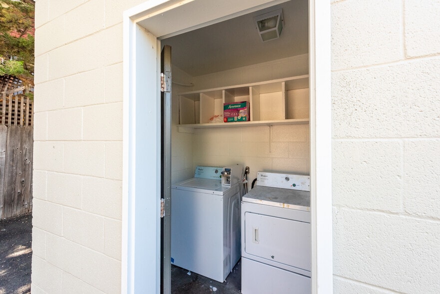 More Photos Of 505 Franklin St, Napa Apartments For Sale