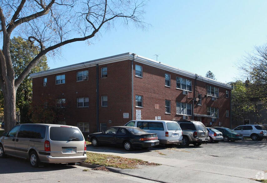 More Photos Of 3400 10th Ave S, Minneapolis Apartments For Sale