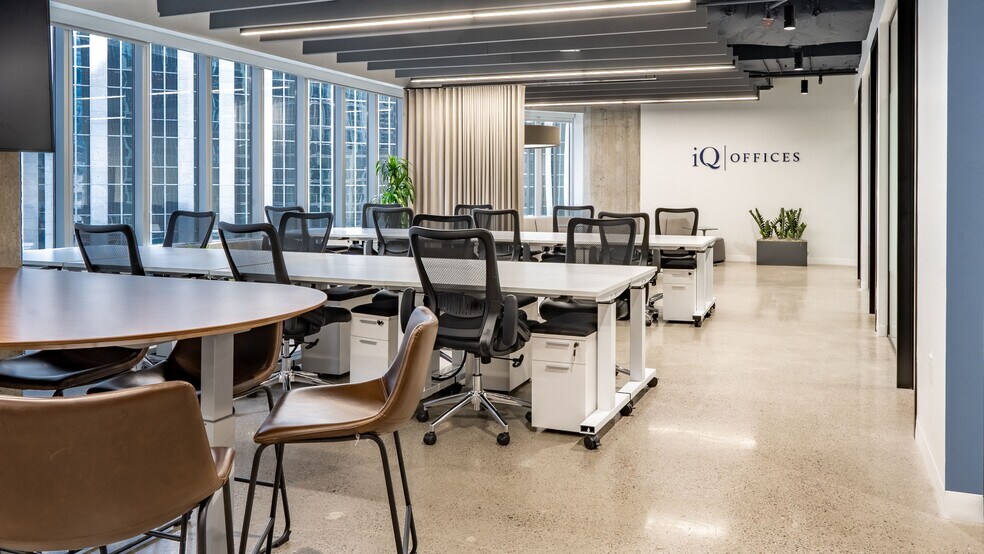 More Photos Of 150 King St W, Toronto Office For Lease