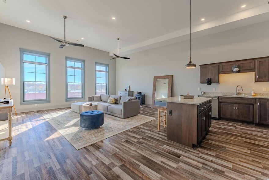 More Photos Of 78 W Canal St, Wabash Apartments For Sale