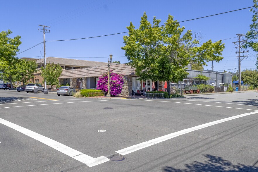 More Photos Of 1026 Machin Ave, Novato General Retail For Sale