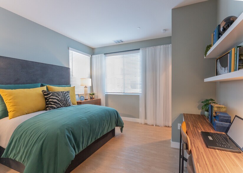 More Photos Of 101 Chamomile Gln, Escondido Apartments For Lease