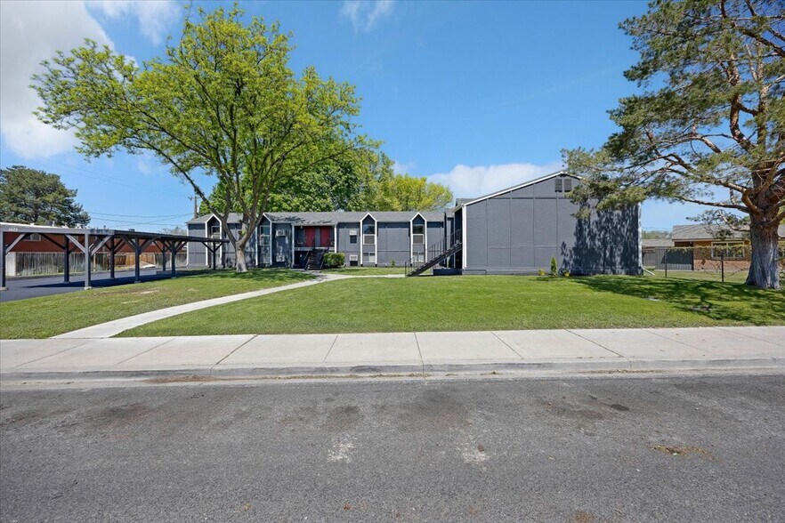 More Photos Of 1625 Shoup Ave E, Twin Falls Apartments For Sale