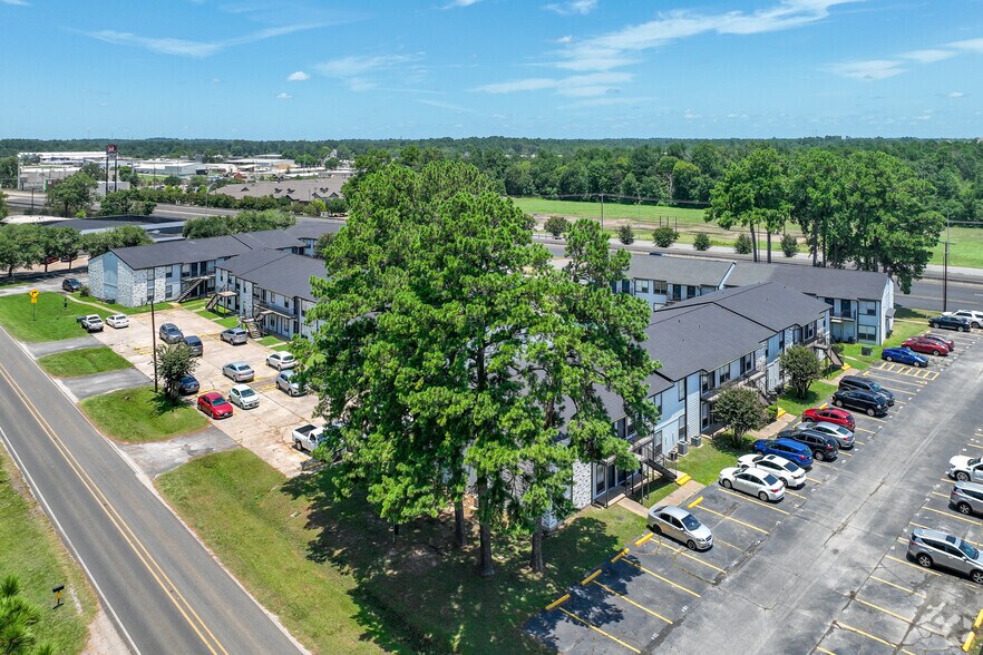 More Photos Of 300 S John Redditt Dr, Lufkin Apartments For Sale